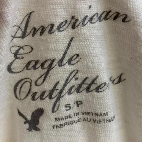 American eagle 🦅 cream shirt sleeve earth day t shirt size small guc#A35 - Picture 3 of 3